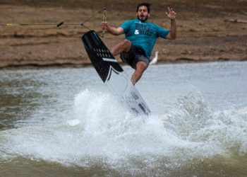 WAKESURF E WAKEBOARD